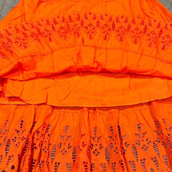 Old Navy orange skirt. Size large. - Picture 3 of 3